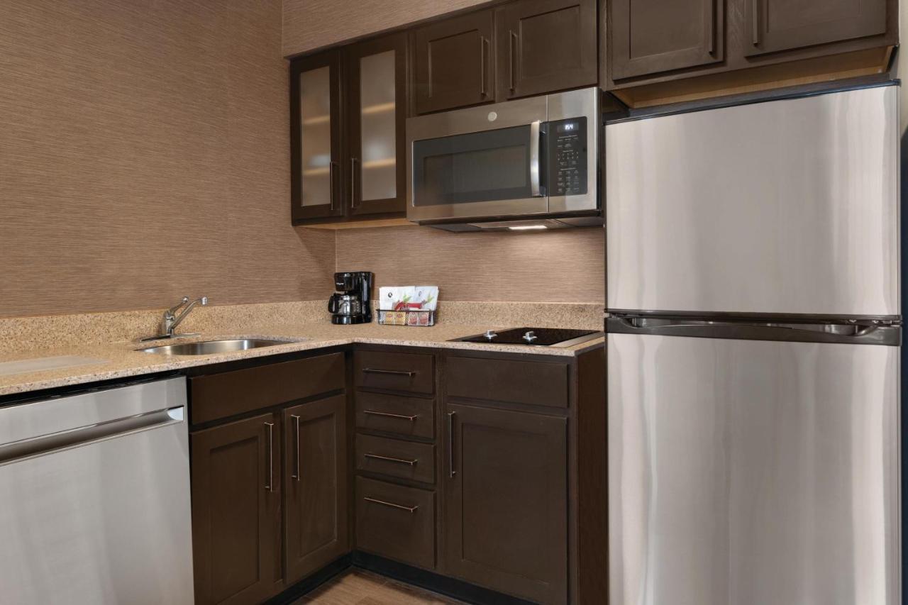 Residence Inn By Marriott Buffalo Galleria Mall Чіктоваґа Екстер'єр фото