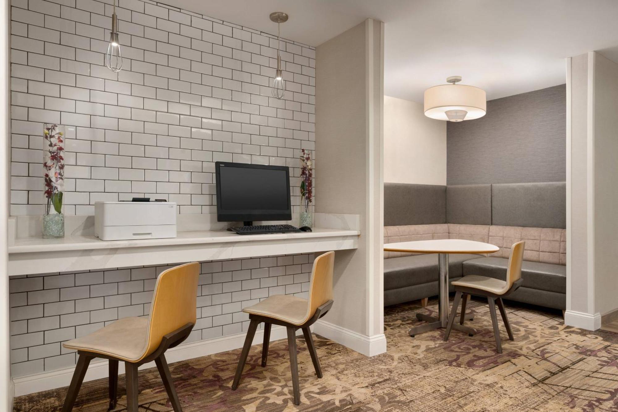 Residence Inn By Marriott Buffalo Galleria Mall Чіктоваґа Екстер'єр фото
