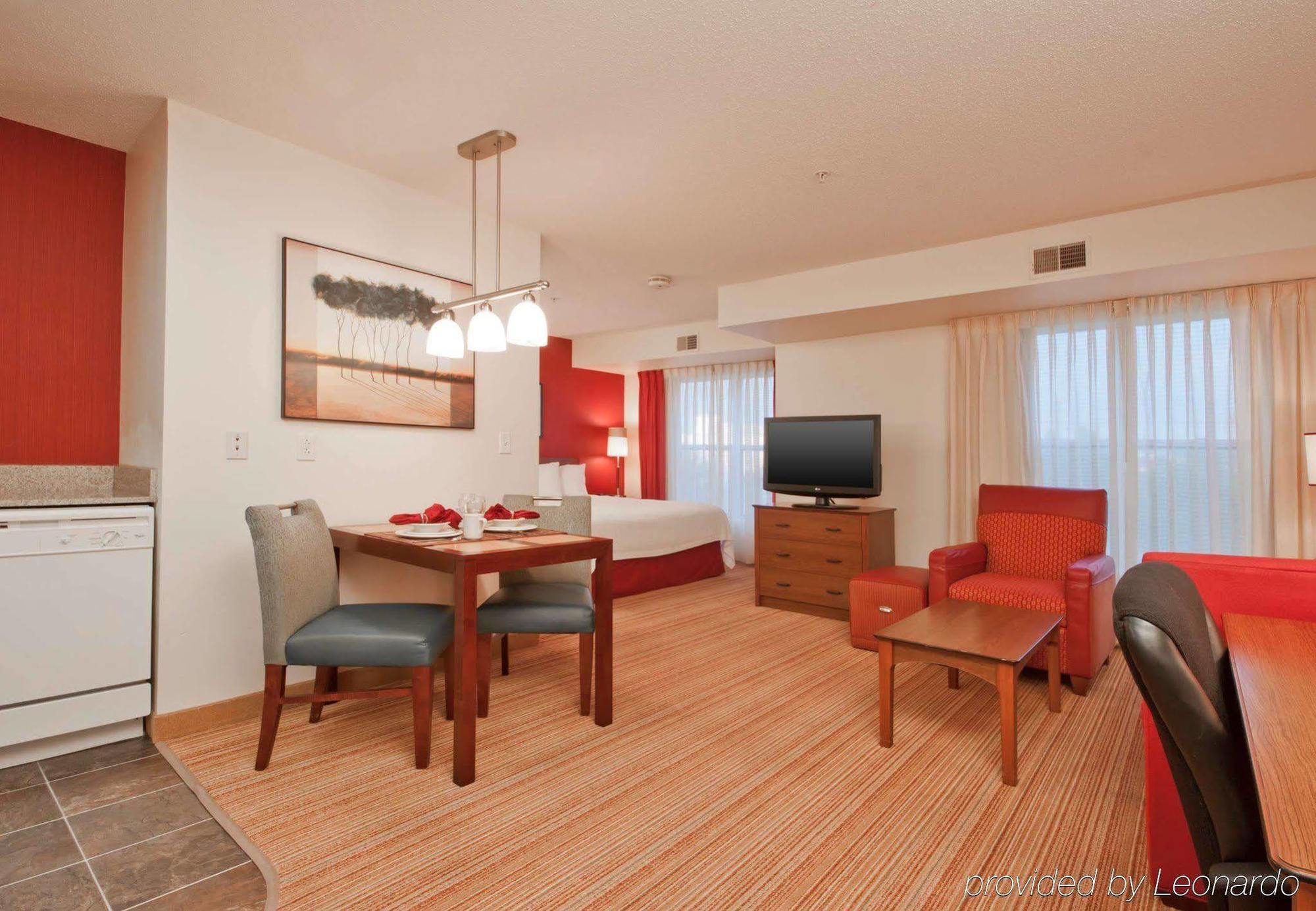 Residence Inn By Marriott Buffalo Galleria Mall Чіктоваґа Екстер'єр фото