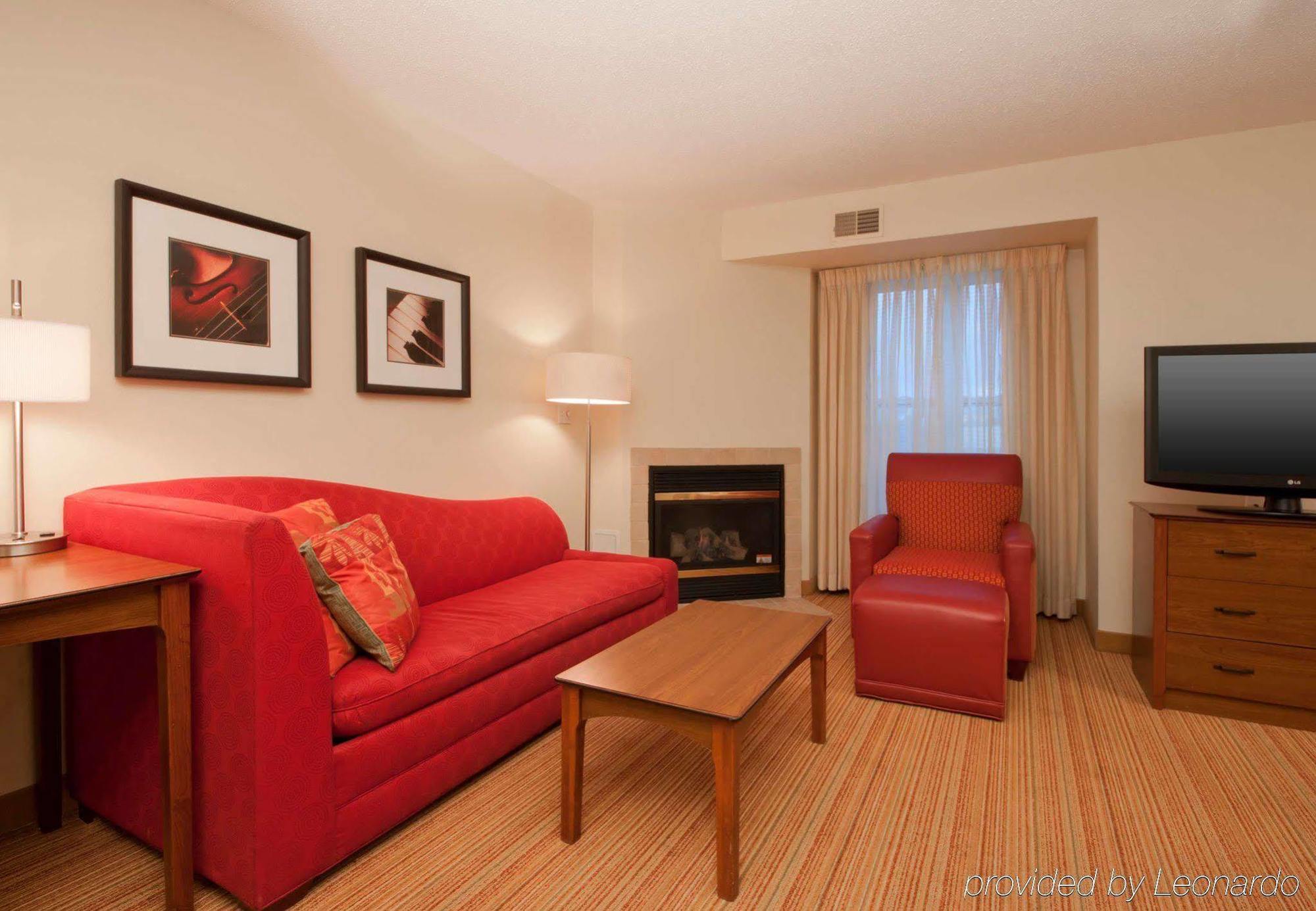 Residence Inn By Marriott Buffalo Galleria Mall Чіктоваґа Екстер'єр фото