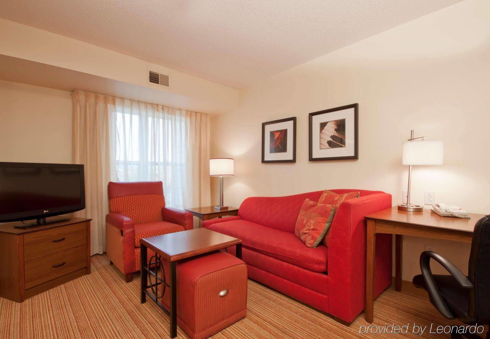 Residence Inn By Marriott Buffalo Galleria Mall Чіктоваґа Екстер'єр фото