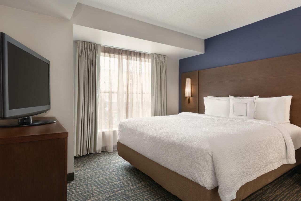 Residence Inn By Marriott Buffalo Galleria Mall Чіктоваґа Екстер'єр фото